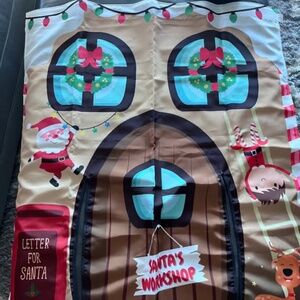 Couch Swag Play Panel (Santa's Workshop)